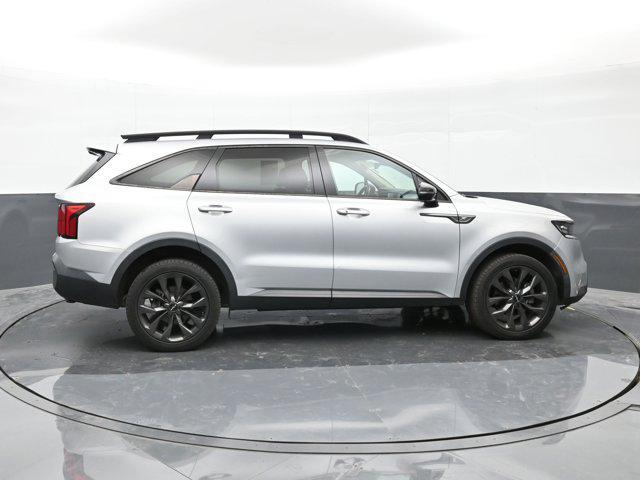 used 2022 Kia Sorento car, priced at $27,187