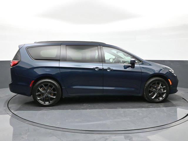 used 2022 Chrysler Pacifica car, priced at $32,895