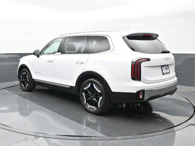 used 2023 Kia Telluride car, priced at $35,922