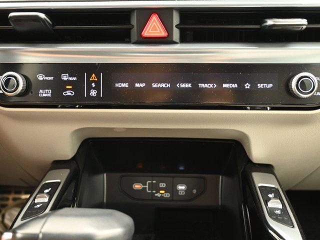 used 2025 Kia Sorento car, priced at $39,199