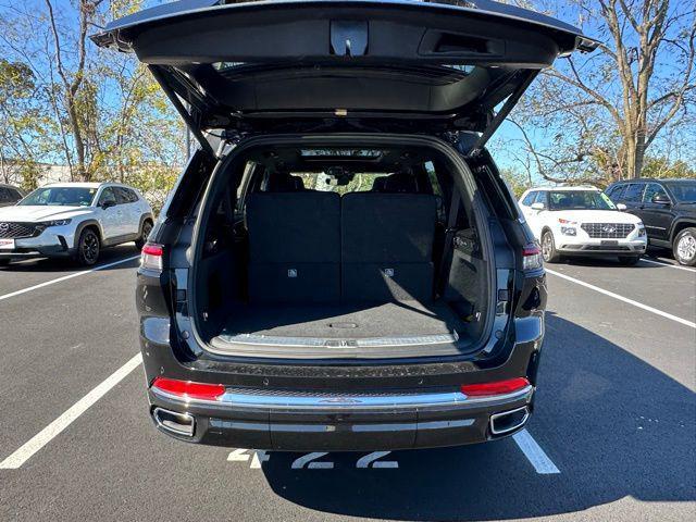new 2025 Jeep Grand Cherokee L car, priced at $56,836