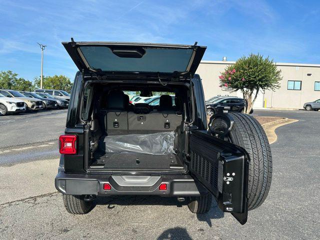 new 2025 Jeep Wrangler car, priced at $53,433