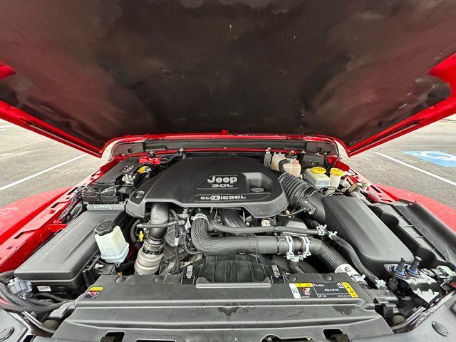 used 2022 Jeep Wrangler Unlimited car, priced at $38,000