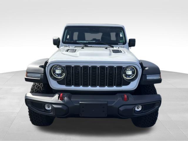new 2025 Jeep Wrangler car, priced at $53,240