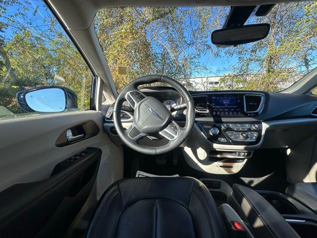used 2017 Chrysler Pacifica car, priced at $12,000