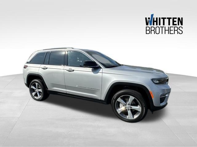 new 2025 Jeep Grand Cherokee car, priced at $47,643