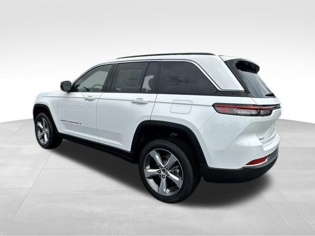 new 2025 Jeep Grand Cherokee car, priced at $49,630