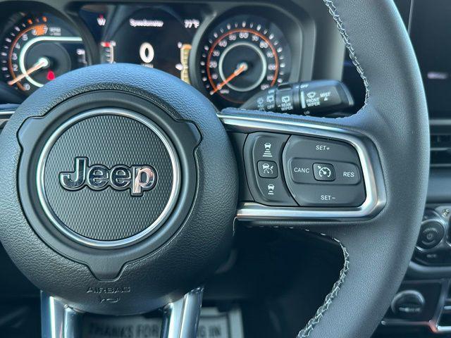 new 2025 Jeep Wrangler car, priced at $51,694