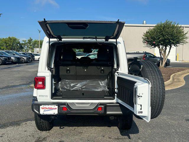 new 2025 Jeep Wrangler car, priced at $51,694