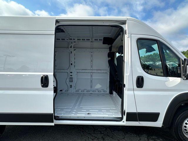 new 2025 Ram ProMaster 2500 car, priced at $50,912