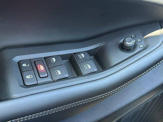 new 2025 Jeep Grand Cherokee car, priced at $42,658