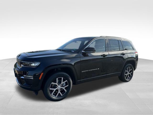 new 2025 Jeep Grand Cherokee car, priced at $42,658