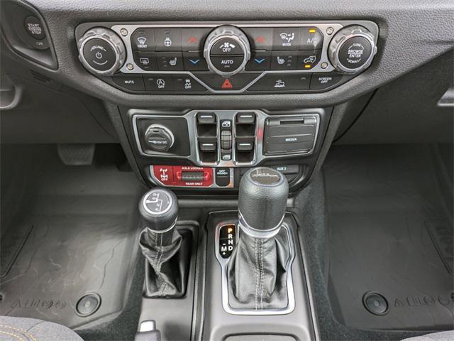 new 2024 Jeep Gladiator car, priced at $49,174