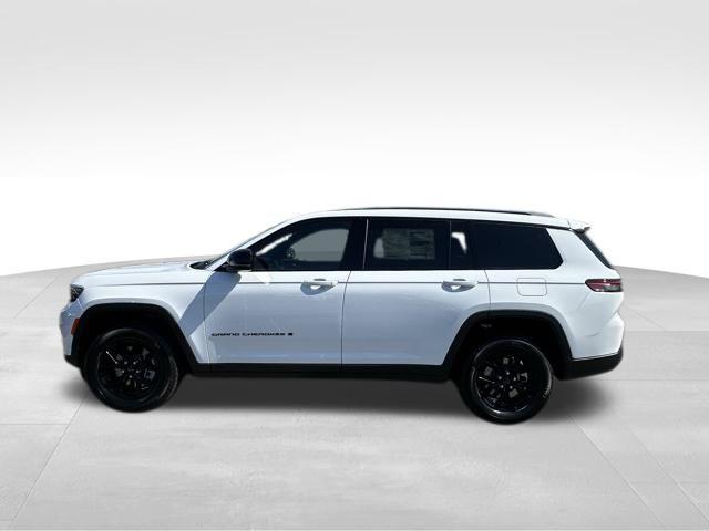 new 2025 Jeep Grand Cherokee L car, priced at $42,376