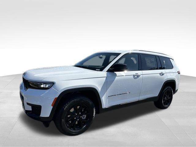 new 2025 Jeep Grand Cherokee L car, priced at $42,376