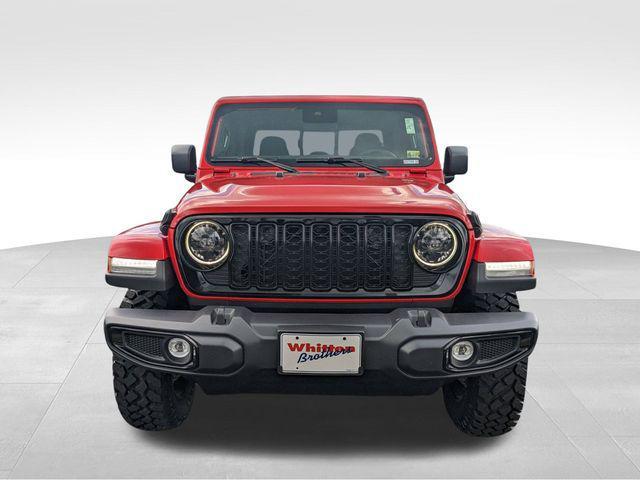 new 2024 Jeep Gladiator car, priced at $43,324