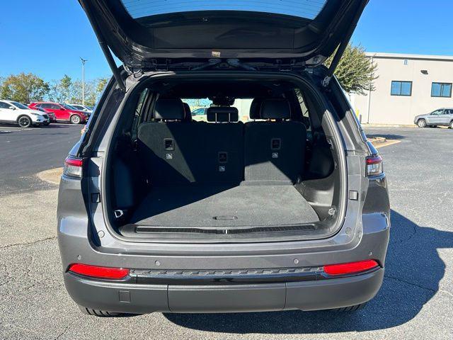 used 2023 Jeep Grand Cherokee car, priced at $35,000