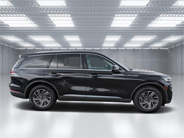 used 2022 Lincoln Aviator car, priced at $32,000