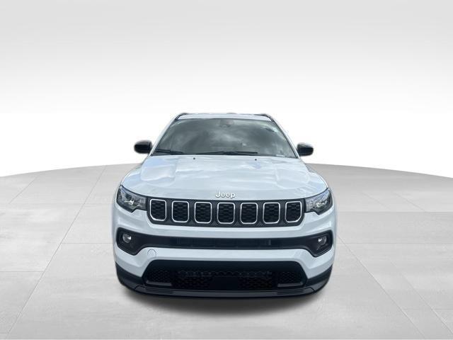 new 2025 Jeep Compass car, priced at $30,560