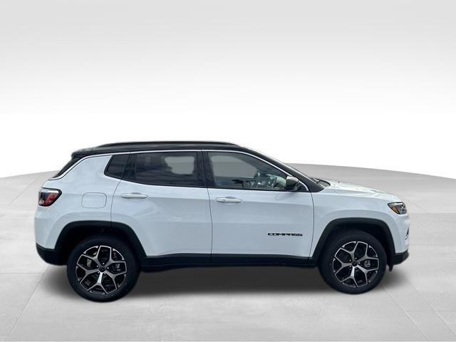 new 2025 Jeep Compass car, priced at $31,560