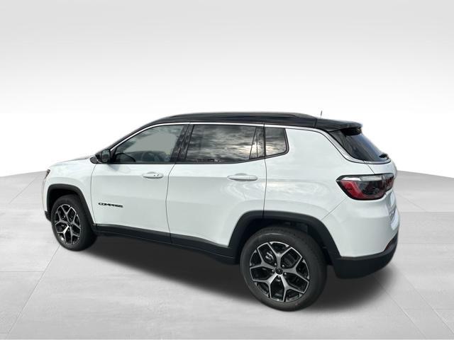 new 2025 Jeep Compass car, priced at $31,560