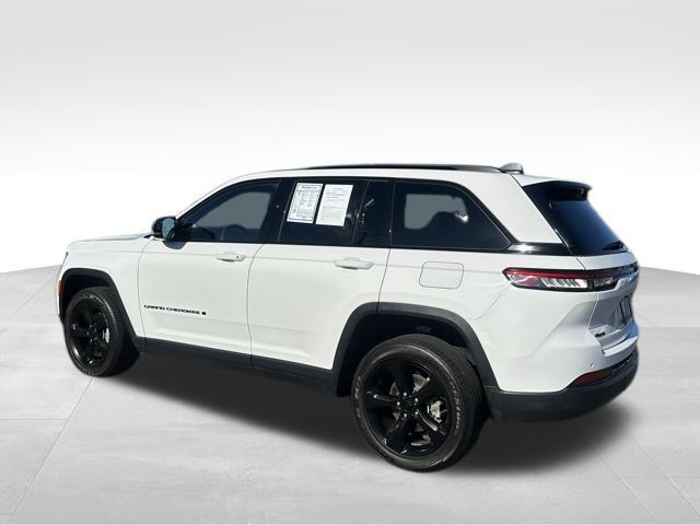 used 2023 Jeep Grand Cherokee car, priced at $34,490