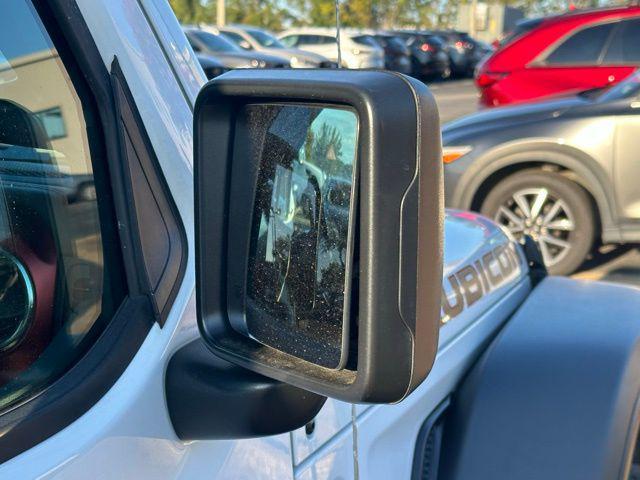 used 2023 Jeep Gladiator car, priced at $38,290