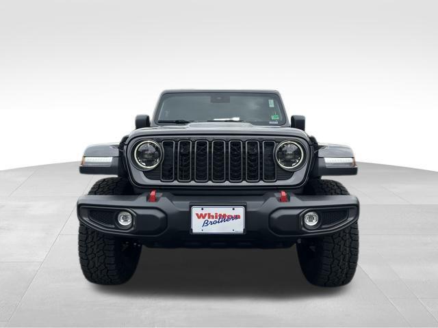 new 2025 Jeep Gladiator car, priced at $51,820
