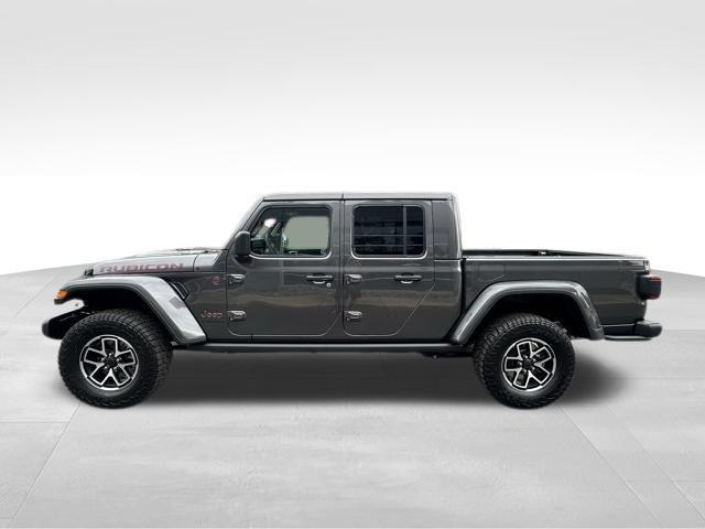 new 2025 Jeep Gladiator car, priced at $51,820