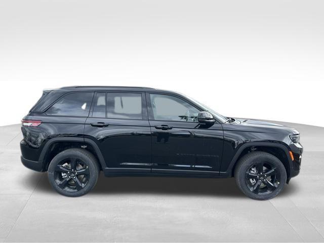 new 2025 Jeep Grand Cherokee car, priced at $43,424