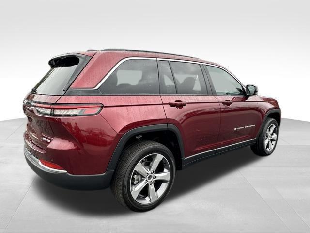 new 2025 Jeep Grand Cherokee car, priced at $50,166