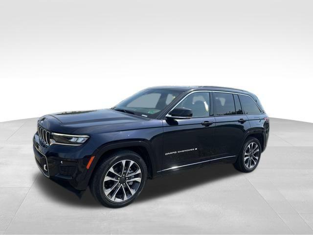 used 2024 Jeep Grand Cherokee car, priced at $47,890