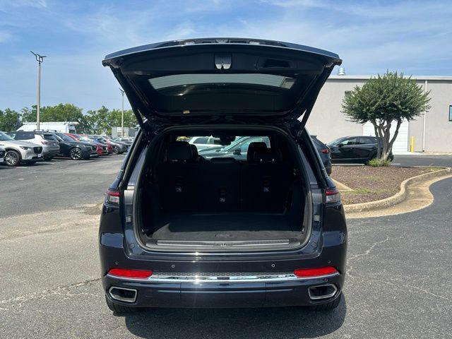 used 2024 Jeep Grand Cherokee car, priced at $47,890