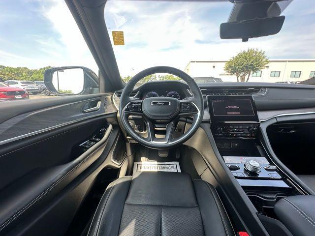 used 2024 Jeep Grand Cherokee car, priced at $47,890