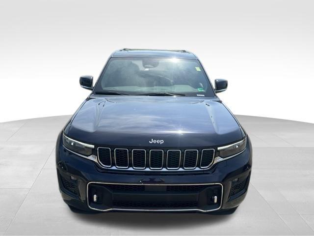 used 2024 Jeep Grand Cherokee car, priced at $47,890