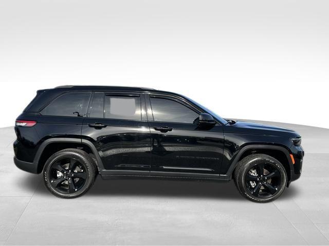 used 2023 Jeep Grand Cherokee car, priced at $35,000