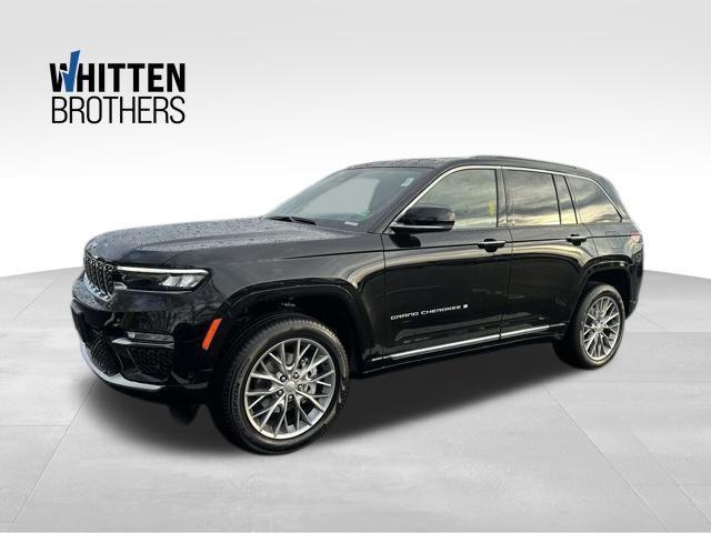 new 2025 Jeep Grand Cherokee car, priced at $56,670