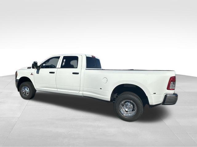 new 2024 Ram 3500 car, priced at $67,694