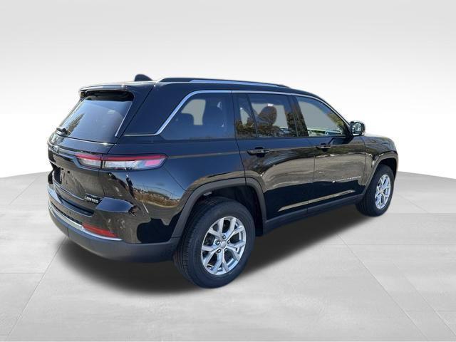 used 2023 Jeep Grand Cherokee car, priced at $29,490