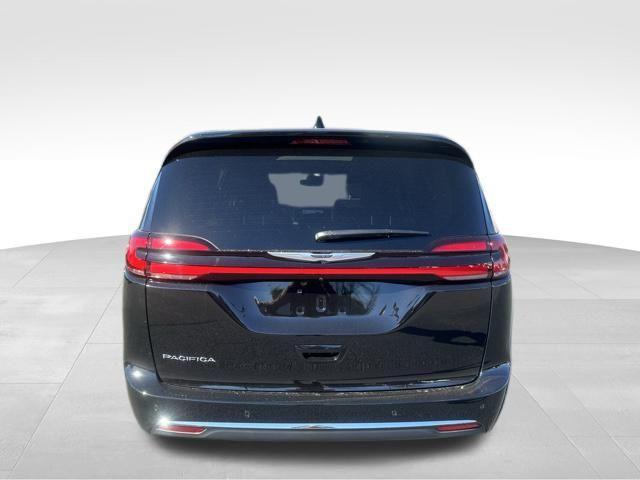 new 2025 Chrysler Pacifica car, priced at $42,480