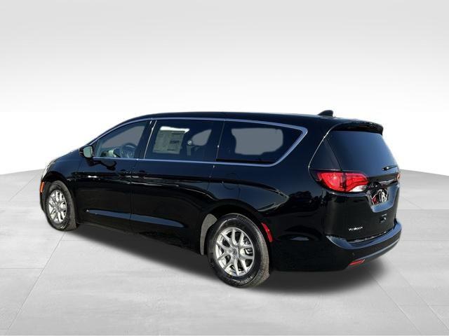 new 2025 Chrysler Voyager car, priced at $39,978