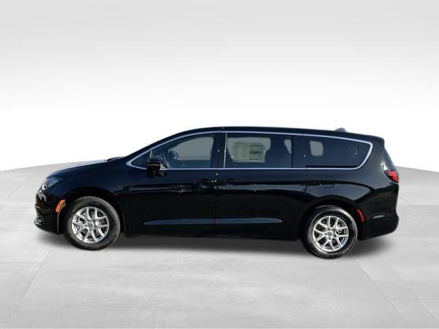 new 2025 Chrysler Voyager car, priced at $39,978