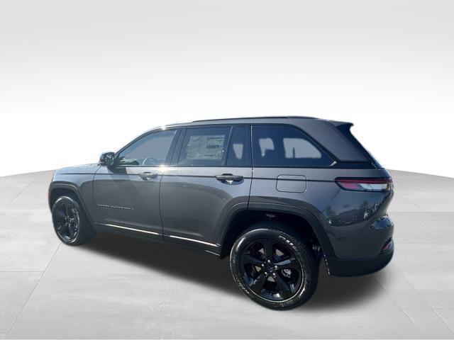 new 2025 Jeep Grand Cherokee car, priced at $45,361