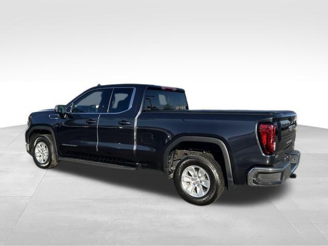 used 2023 GMC Sierra 1500 car, priced at $34,000