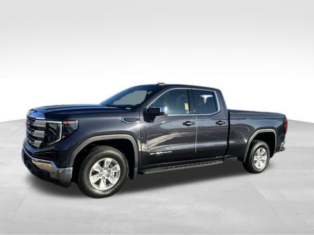 used 2023 GMC Sierra 1500 car, priced at $34,000