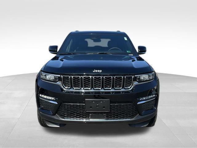 new 2025 Jeep Grand Cherokee car, priced at $41,158