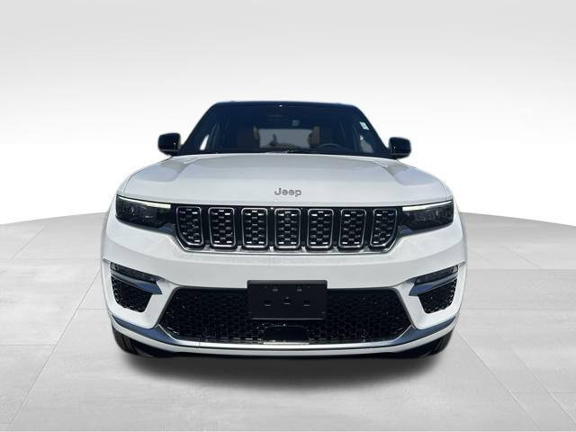 new 2025 Jeep Grand Cherokee car, priced at $56,144
