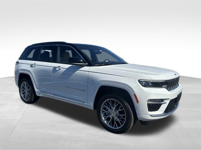 new 2025 Jeep Grand Cherokee car, priced at $56,144