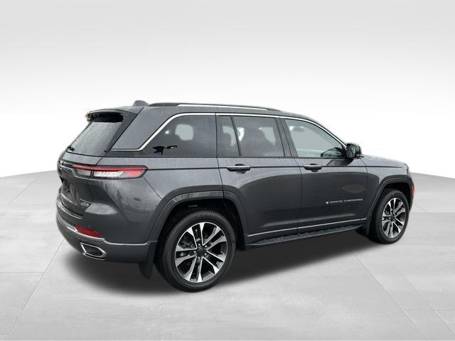 used 2022 Jeep Grand Cherokee car, priced at $37,000