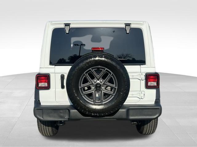 new 2025 Jeep Wrangler car, priced at $51,953